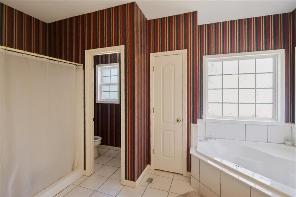 397 Sandhill Hickory Level Road Carrollton, GA 30116 - Photo 11 of 20