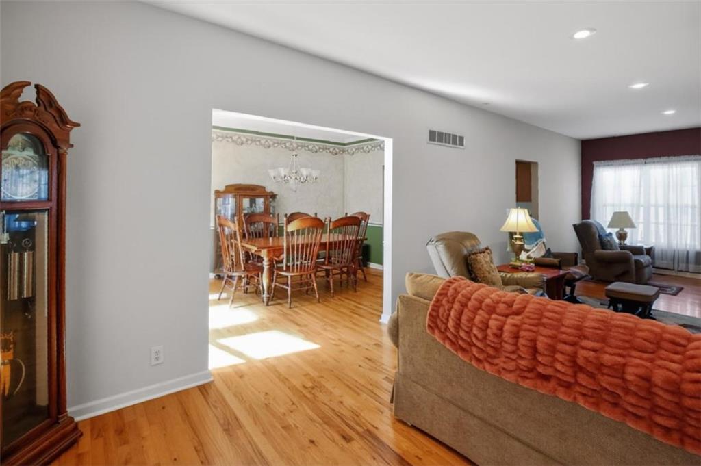 397 Sandhill Hickory Level Road Carrollton, GA 30116 - Photo 8 of 20