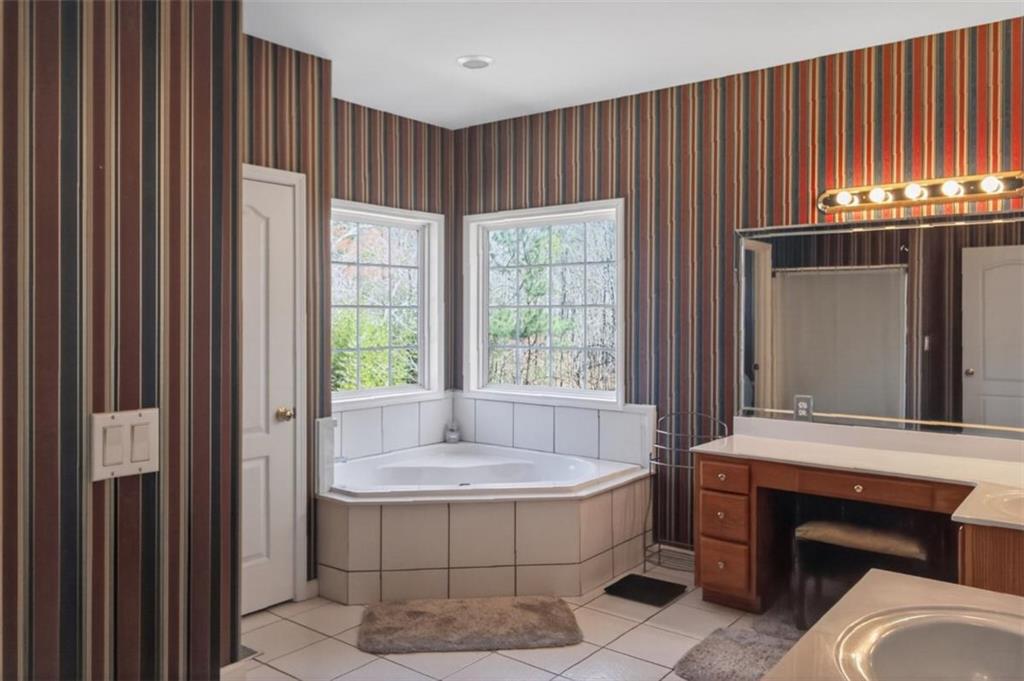 397 Sandhill Hickory Level Road Carrollton, GA 30116 - Photo 10 of 20