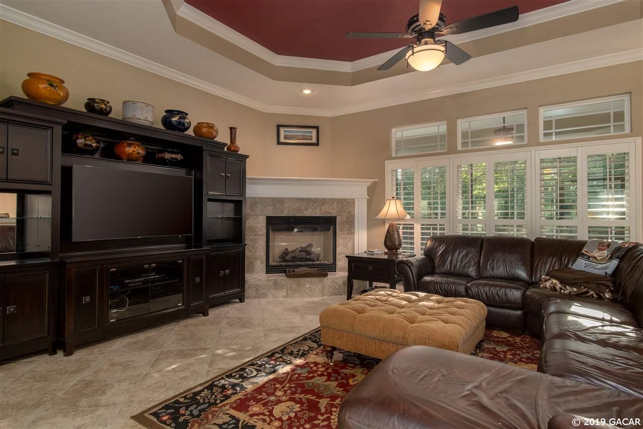 1075 Southwest 83rd Way Gainesville, FL 32607 - Photo 3 of 27 Gallery Image 3