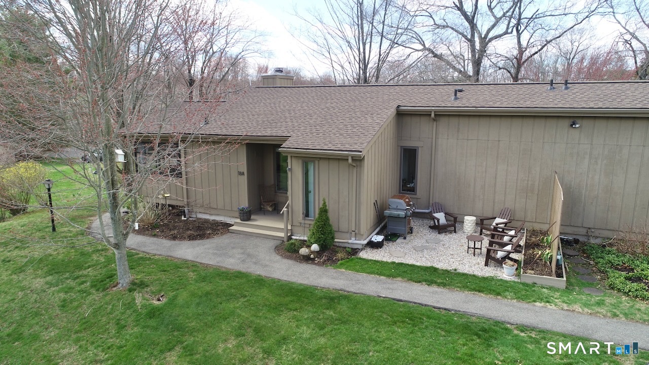 18 Pilgrims Harbor, Unit A Wallingford, CT 06492 - Photo 1 of 35