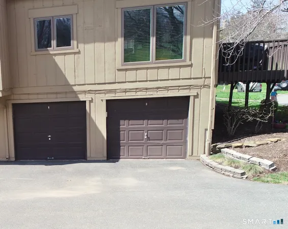 $399,000 | 18 Pilgrims Harbor, Unit A, Wallingford, CT 06492