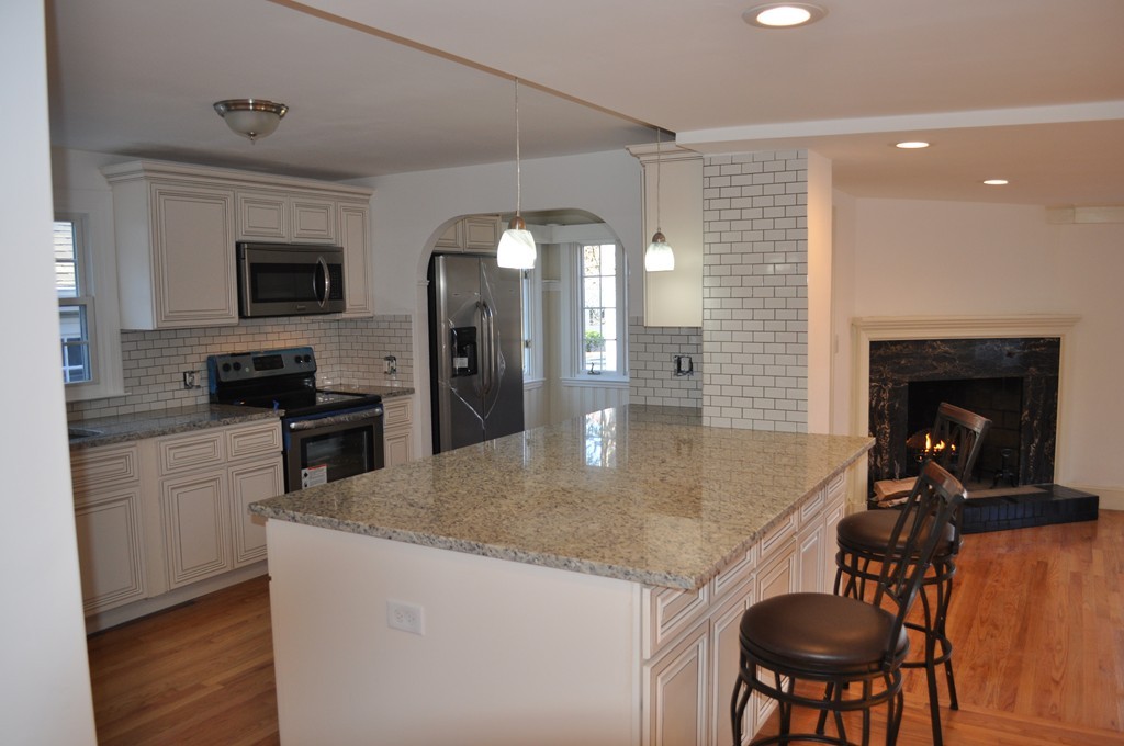 32 Churchill Road Quincy, MA 02169 - Photo 6 of 28 Gallery Image 6