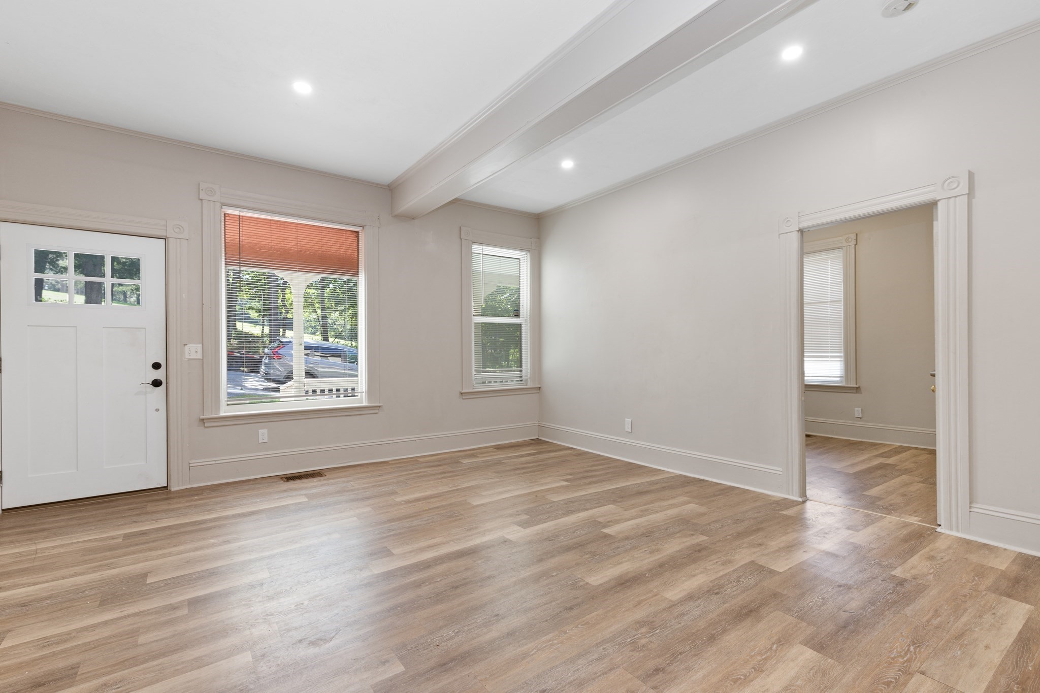 35 Mckinley Road Worcester, MA 01605 - Photo 11 of 33 Gallery Image 11