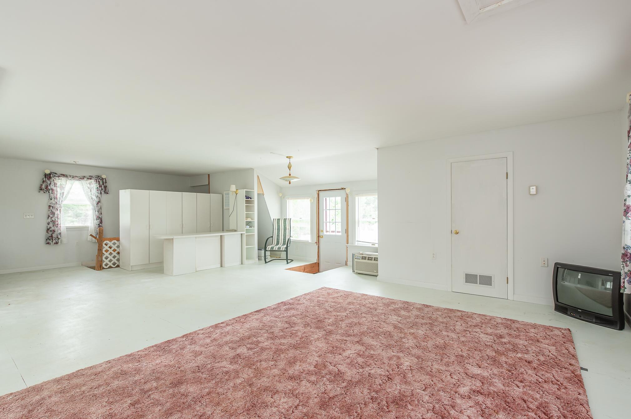 176 Meadow Road Topsham, ME 04086 - Photo 27 of 46 DSC_0945-Edit