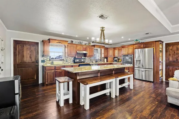 $329,500 | 625 County Road, Paris, TX 75462