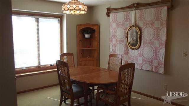 1228 Cross Pointe Decatur, IN 46733 - Photo 2 of 19