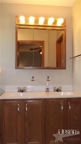 1228 Cross Pointe Decatur, IN 46733 - Photo 11 of 19