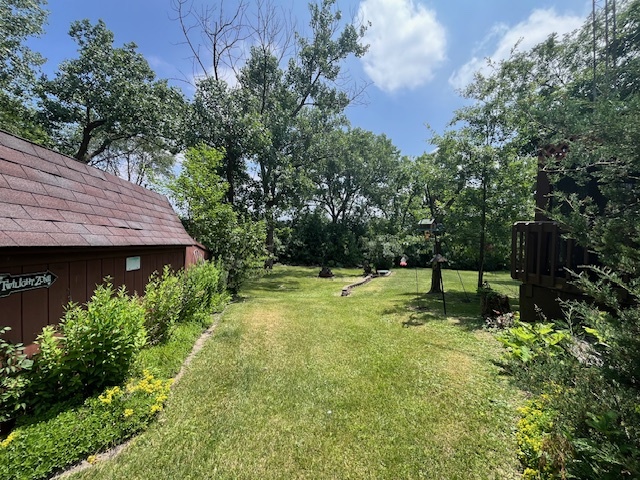 2795 28th Lot 1479 & 1480 Road Seneca, IL 61360 - Photo 19 of 66 a view of a back yard