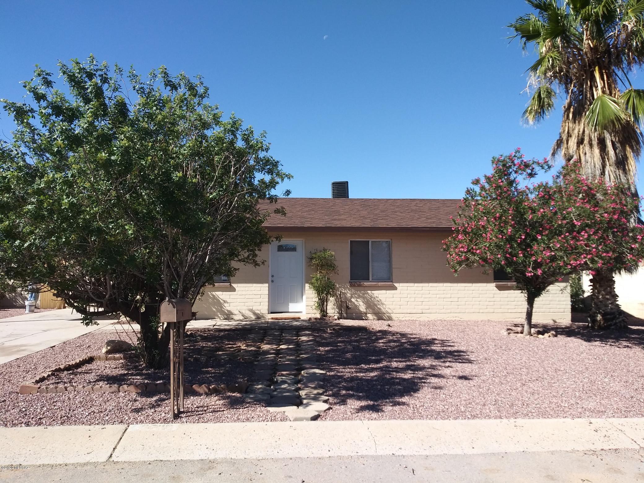 6700 South Draper Road Tucson, AZ 85757 - Photo 2 of 39 Gallery Image 2
