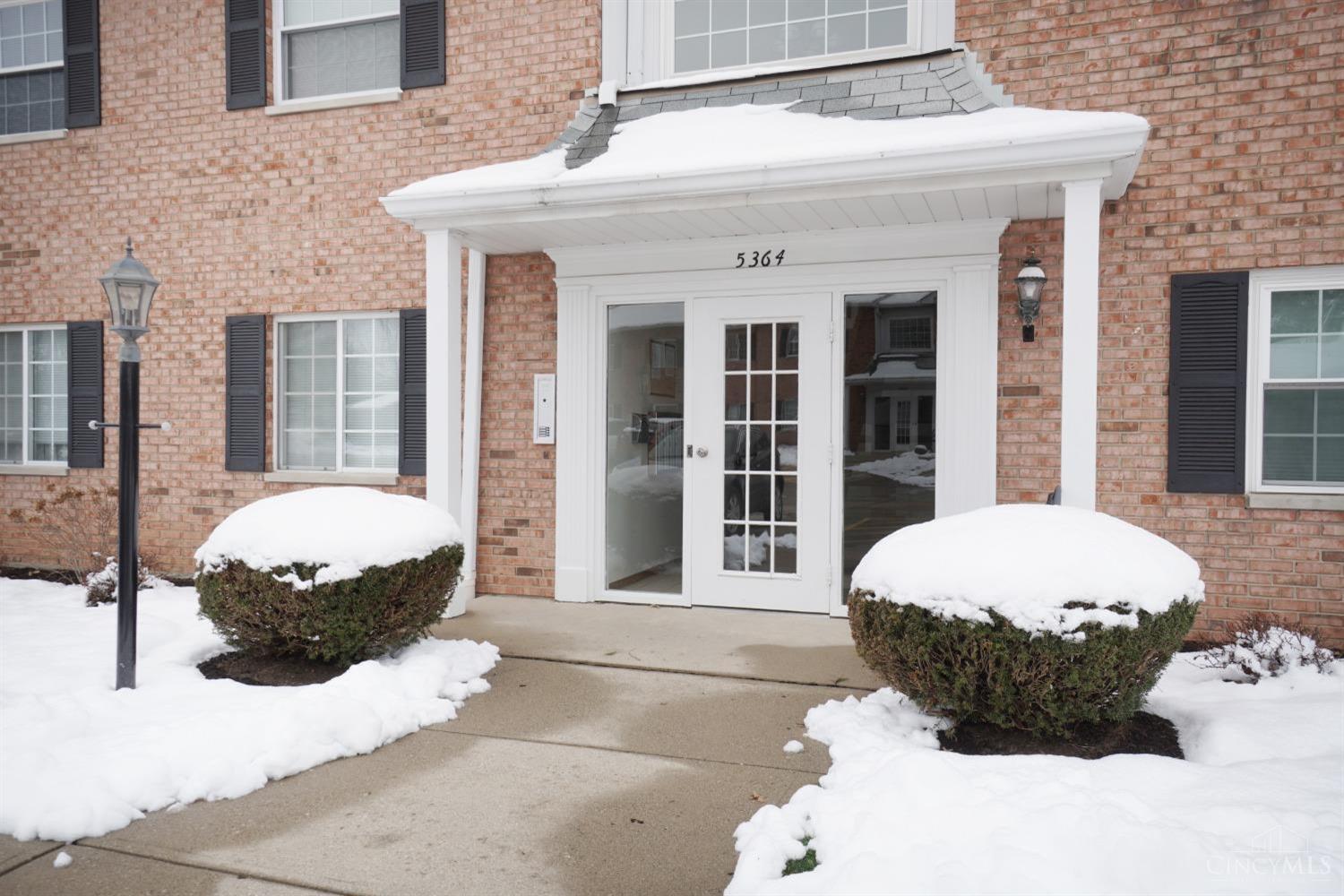5364 Werk Road, Unit 20 Cincinnati, OH 45248 - Photo 2 of 26 Gallery Image 2