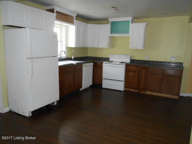 757 West Blue Lick Road Shepherdsville, KY 40165 - Photo 7 of 16 Kitchen