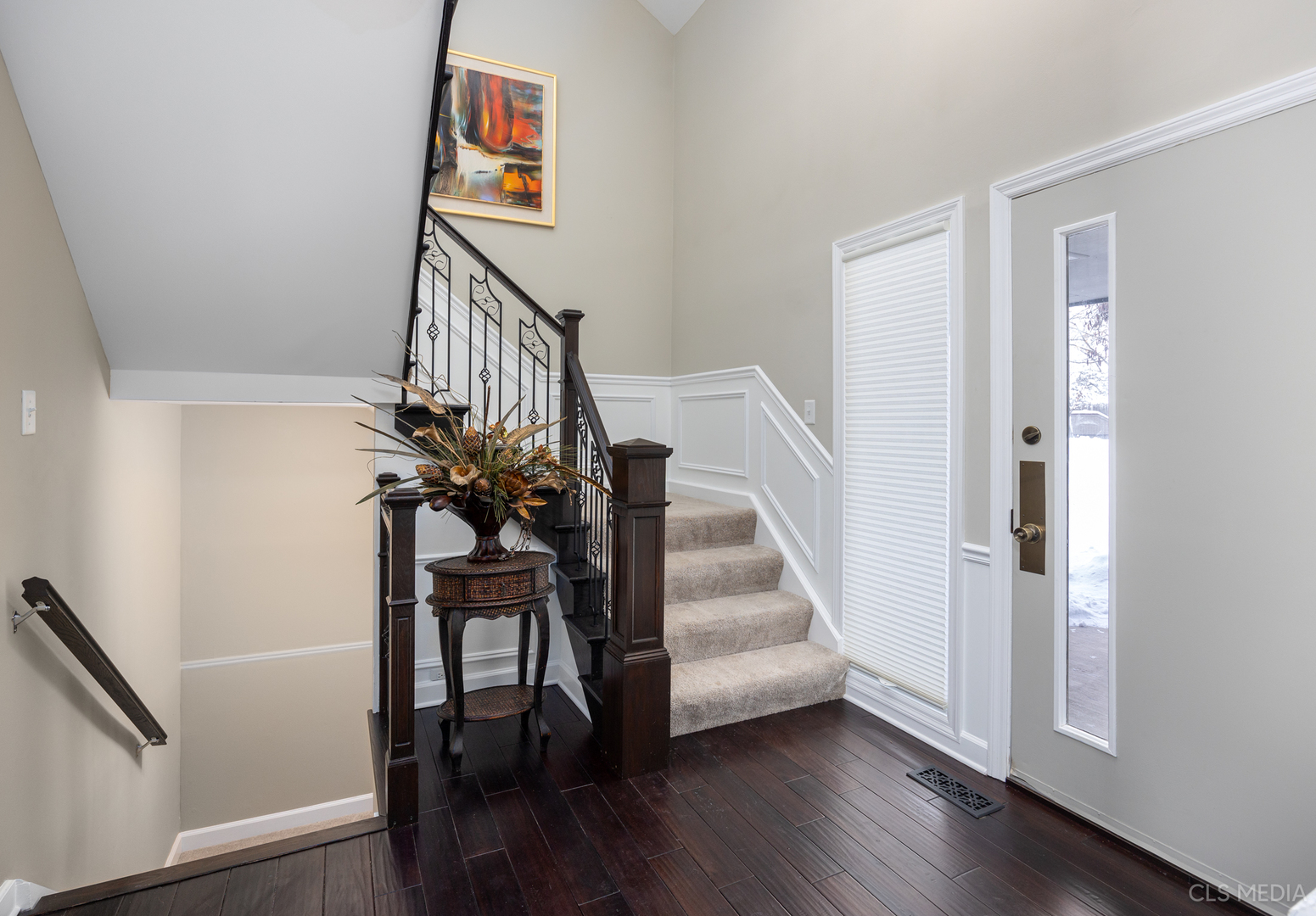 739 Old Barn Road Lake Barrington, IL 60010 - Photo 14 of 37 a view of entryway with wooden floor