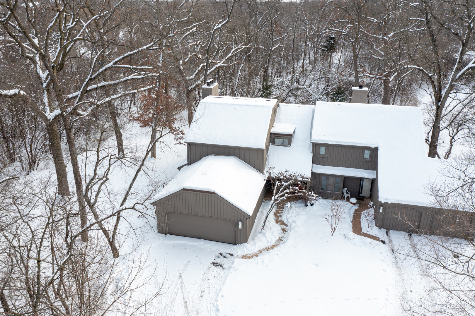 739 Old Barn Road Lake Barrington, IL 60010 - Photo 31 of 37 a view of outdoor space yard and living