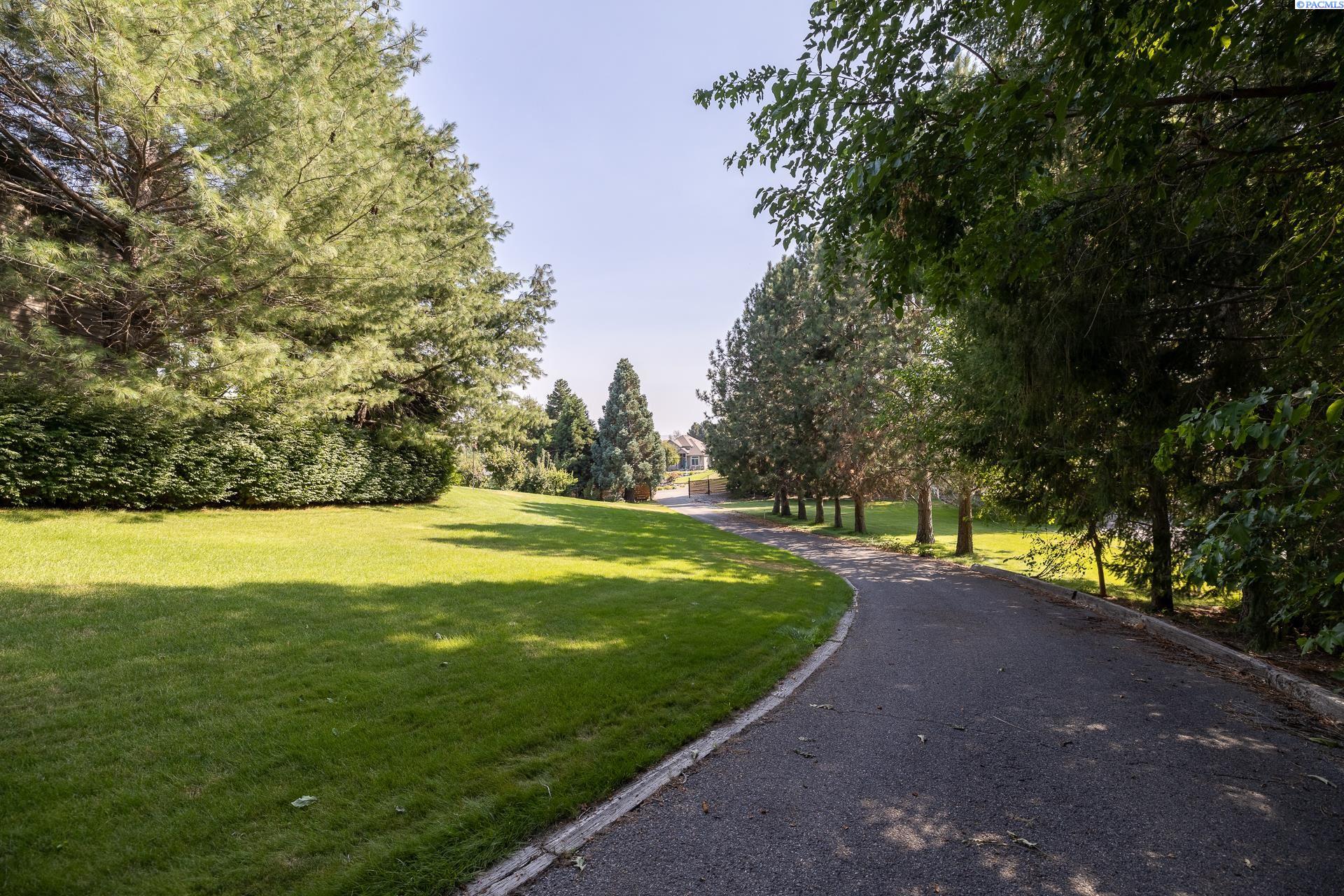 98906 East Clover Road Kennewick, WA 99338 - Photo 7 of 50 Gallery Image 7