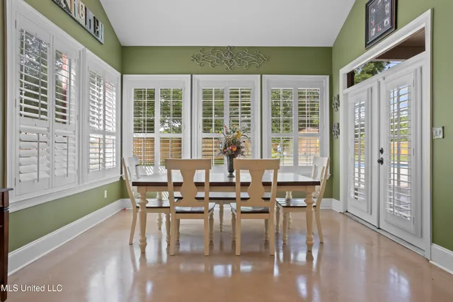 $589,000 | 6 North Hill Drive, Carriere, MS 39426