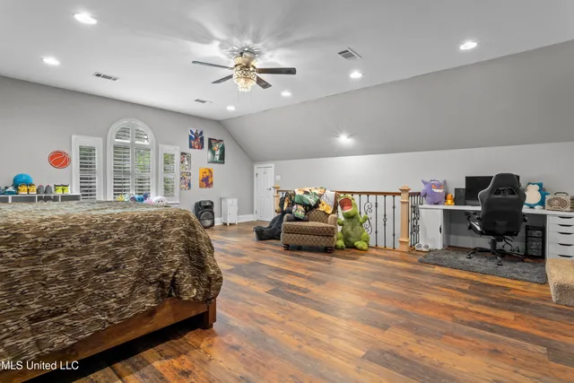 $589,000 | 6 North Hill Drive, Carriere, MS 39426