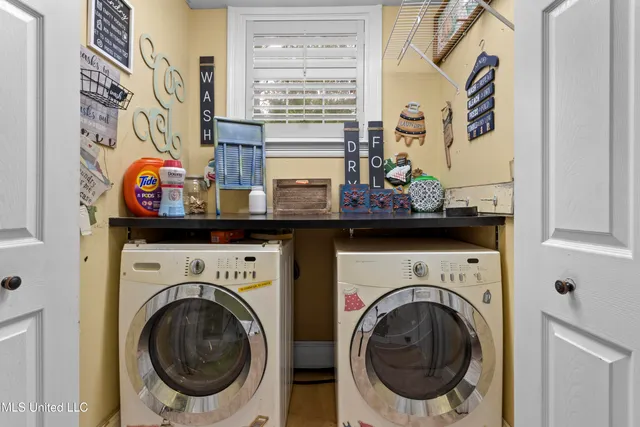 $589,000 | 6 North Hill Drive, Carriere, MS 39426