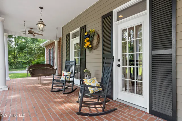 $589,000 | 6 North Hill Drive, Carriere, MS 39426