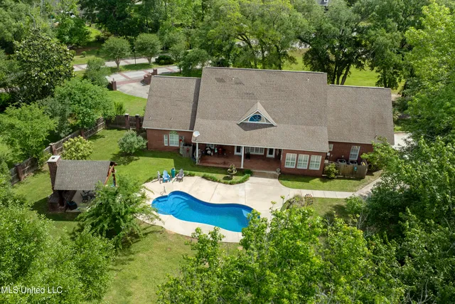 $589,000 | 6 North Hill Drive, Carriere, MS 39426