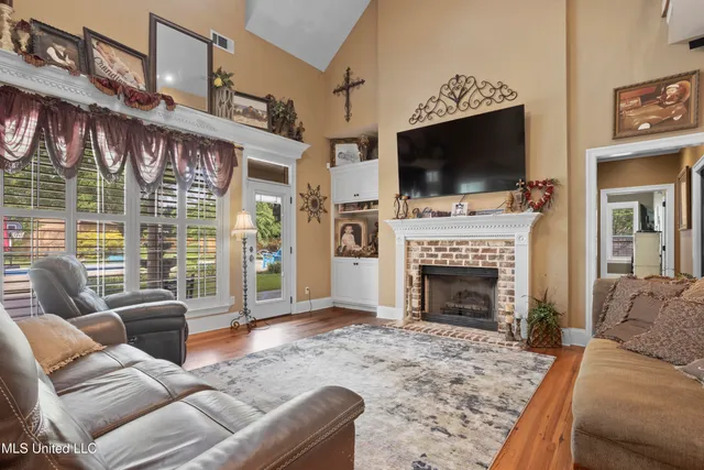 $589,000 | 6 North Hill Drive, Carriere, MS 39426