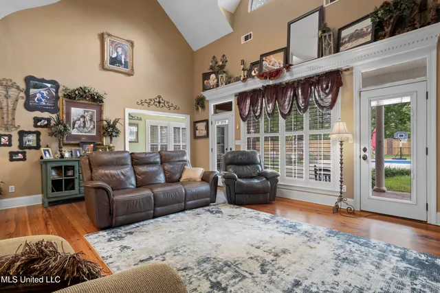 $589,000 | 6 North Hill Drive, Carriere, MS 39426