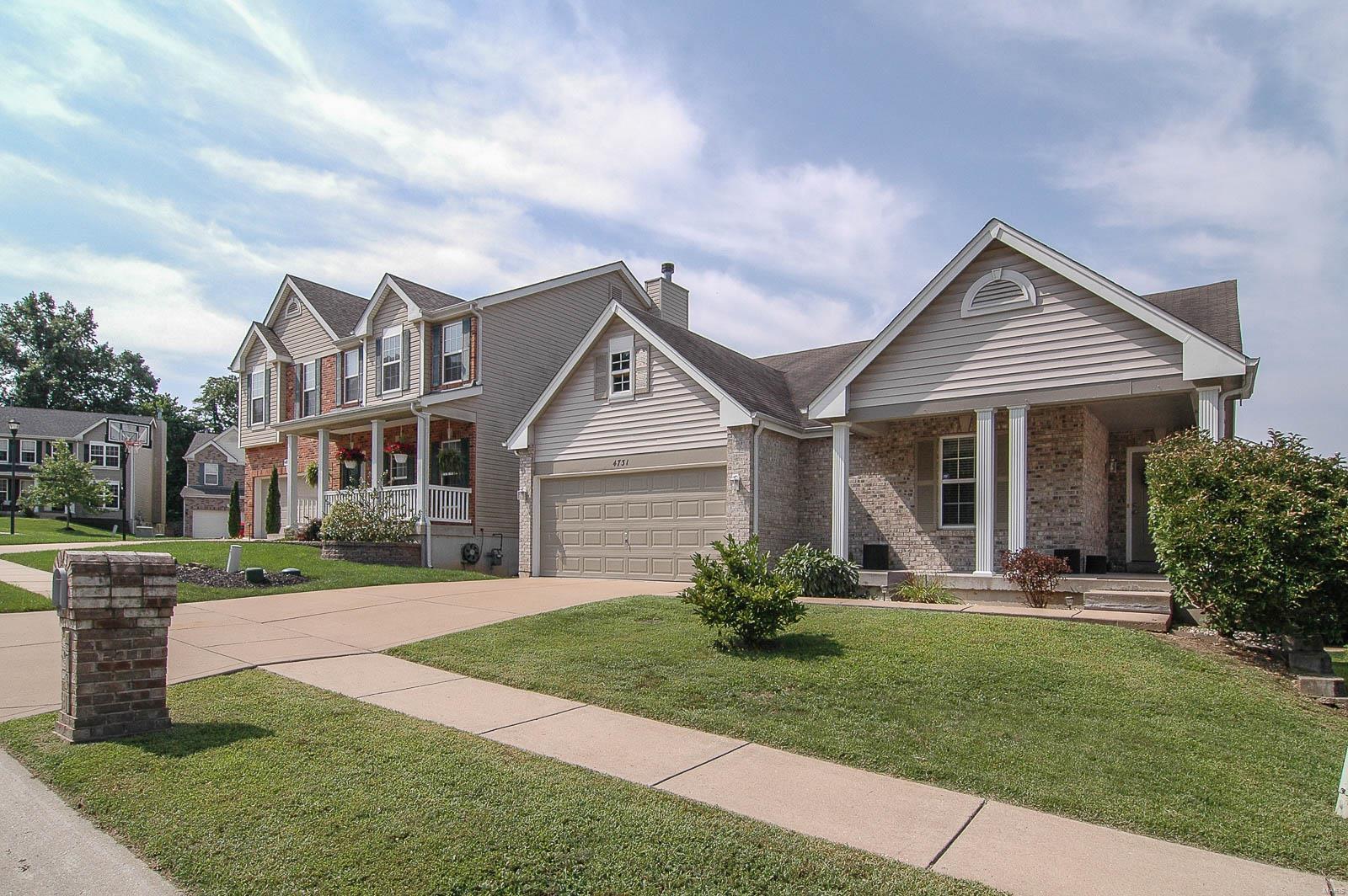 4731 Rutledge Way Drive St. Louis, MO 63129 - Photo 3 of 40 Gallery Image 3