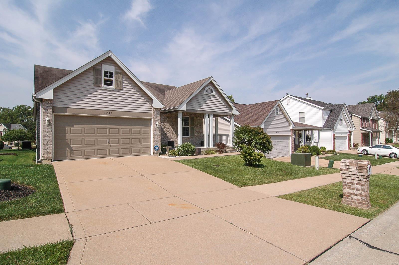4731 Rutledge Way Drive St. Louis, MO 63129 - Photo 6 of 40 Gallery Image 6
