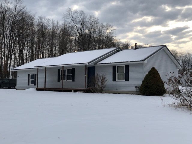 8205 Homestead Road Benzonia, MI 49616 - Photo 3 of 17 1870834-2.JPG