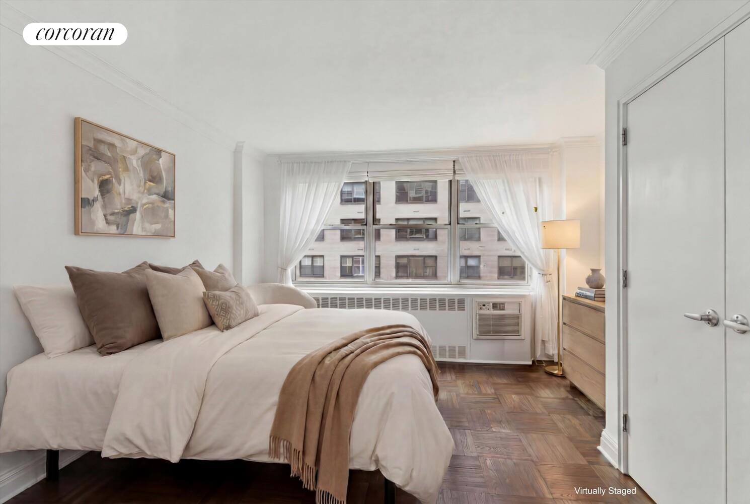 310 East 70th Street, Unit 7D Manhattan, NY 10021 - Photo 4 of 14