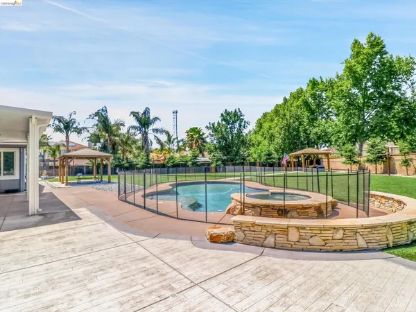 $1,399,999 | 1109 San Donato Court, Brentwood, CA 94513