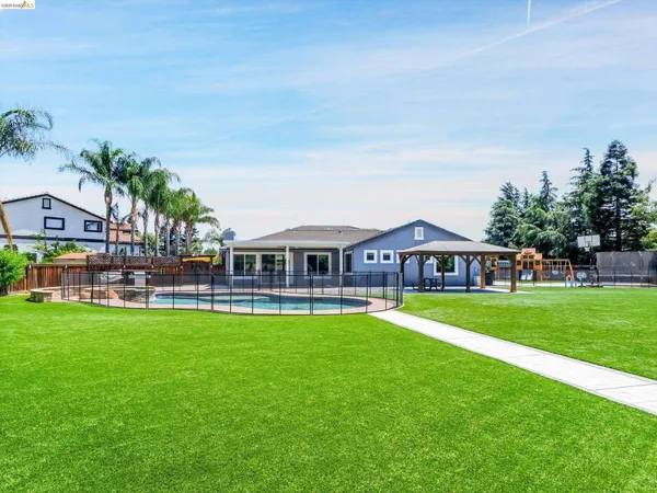 $1,399,999 | 1109 San Donato Court, Brentwood, CA 94513