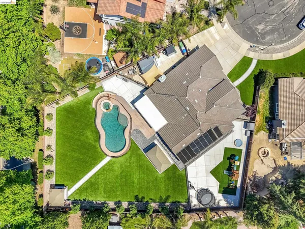 $1,399,999 | 1109 San Donato Court, Brentwood, CA 94513