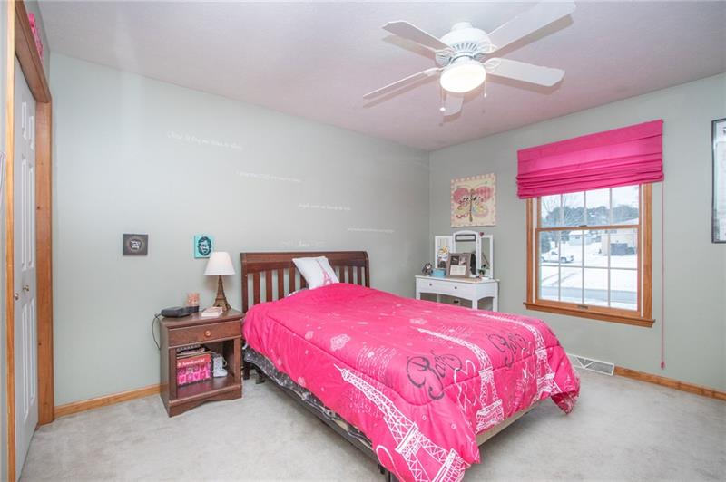 5550 Dutch Ridge Road Beaver, PA 15009 - Photo 10 of 15 12X12 Bedroom