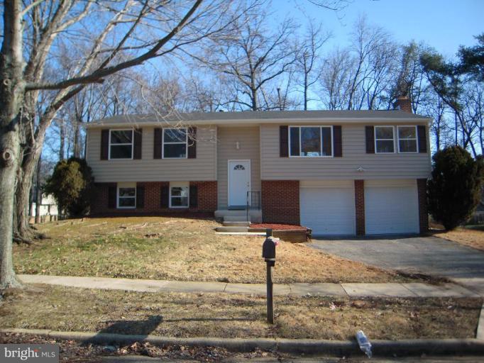 9204 Cross Bow Road Fort Washington, MD 20744 - Photo 1 of 17 Exterior (Main)