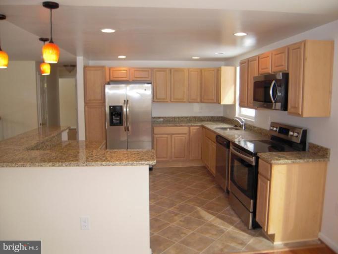9204 Cross Bow Road Fort Washington, MD 20744 - Photo 16 of 17 Kitchen #3