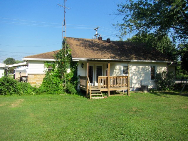 604 McCarty Road Princeton, IN 47670 - Photo 3 of 17 Gallery Image 3