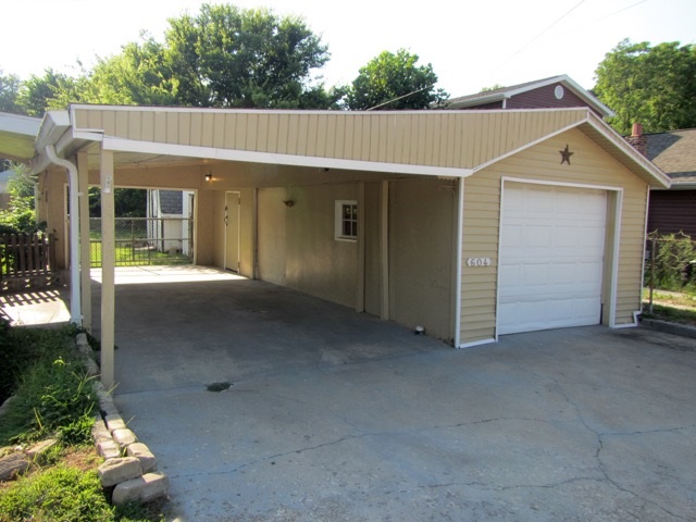 604 McCarty Road Princeton, IN 47670 - Photo 5 of 17 Gallery Image 5