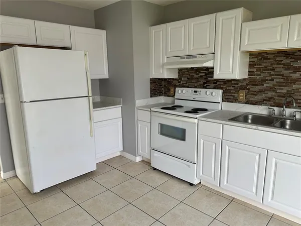 $1,400 | 425 Ricold Terrace, Port Charlotte, FL 33954