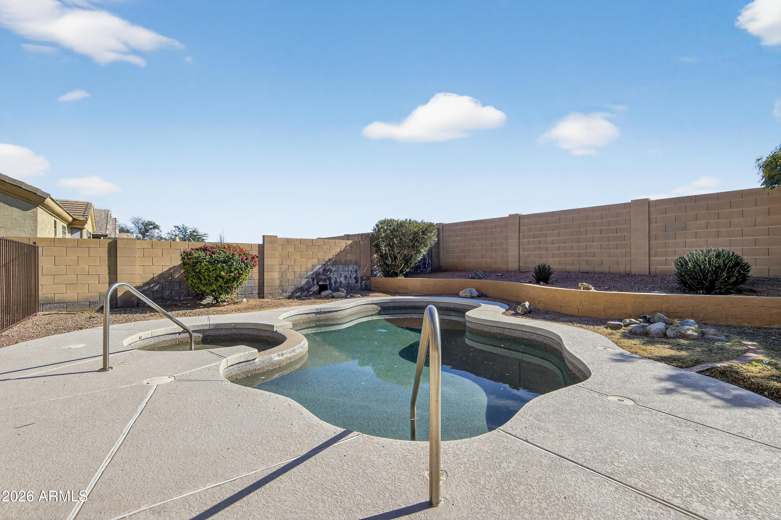 2333 West Carter Road Phoenix, AZ 85041 - Photo 59 of 64 56_157_a4m_hm