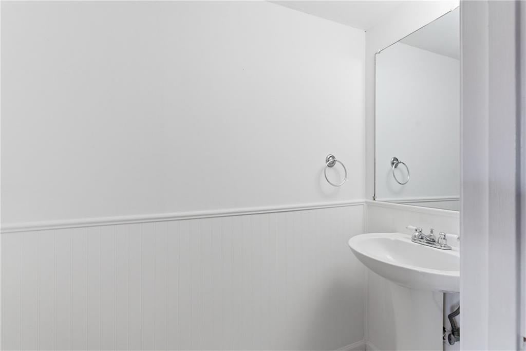 3083 Colonial Way, Unit F Atlanta, GA 30341 - Photo 16 of 34