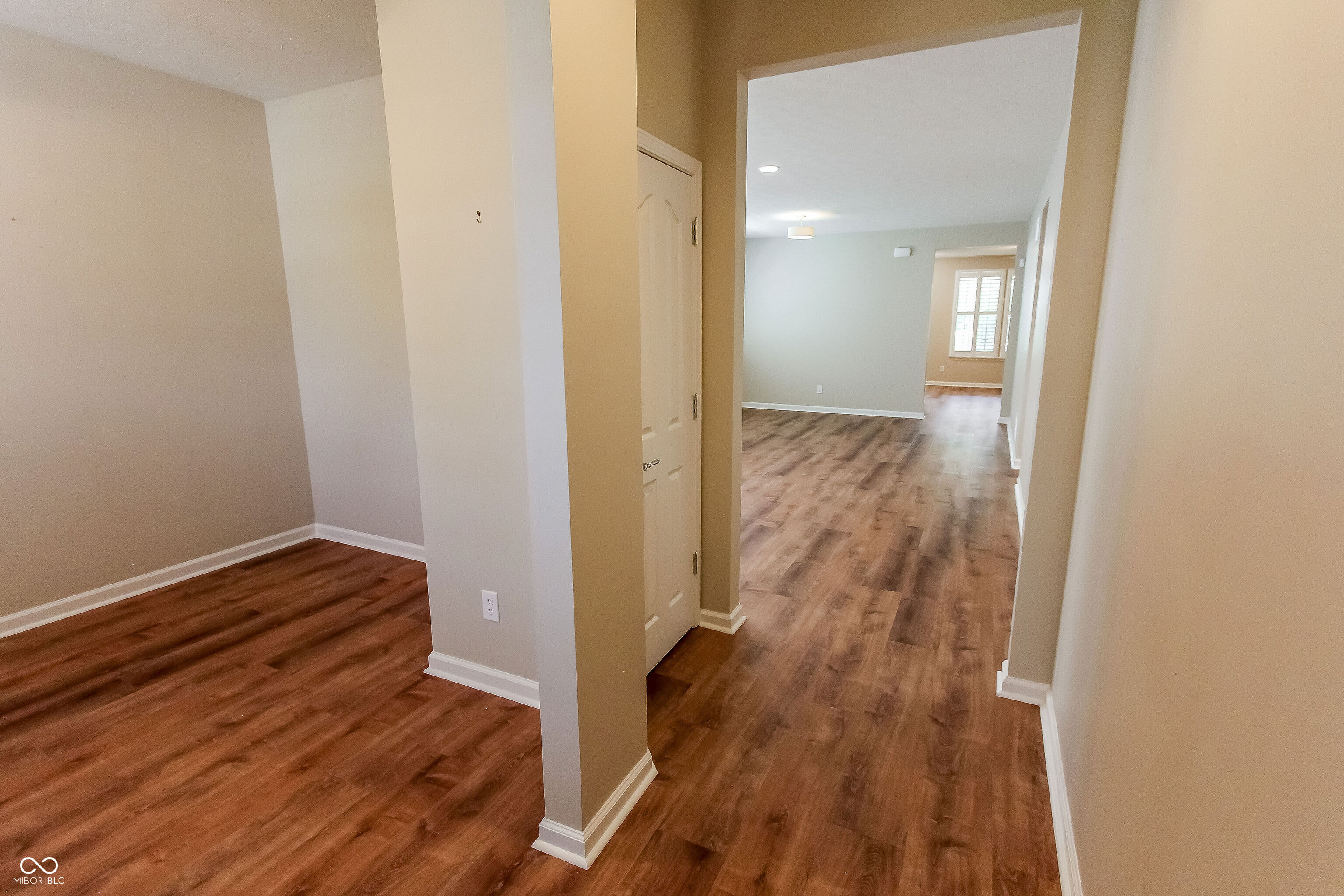 15935 Lambrusco Way Fishers, IN 46037 - Photo 12 of 52