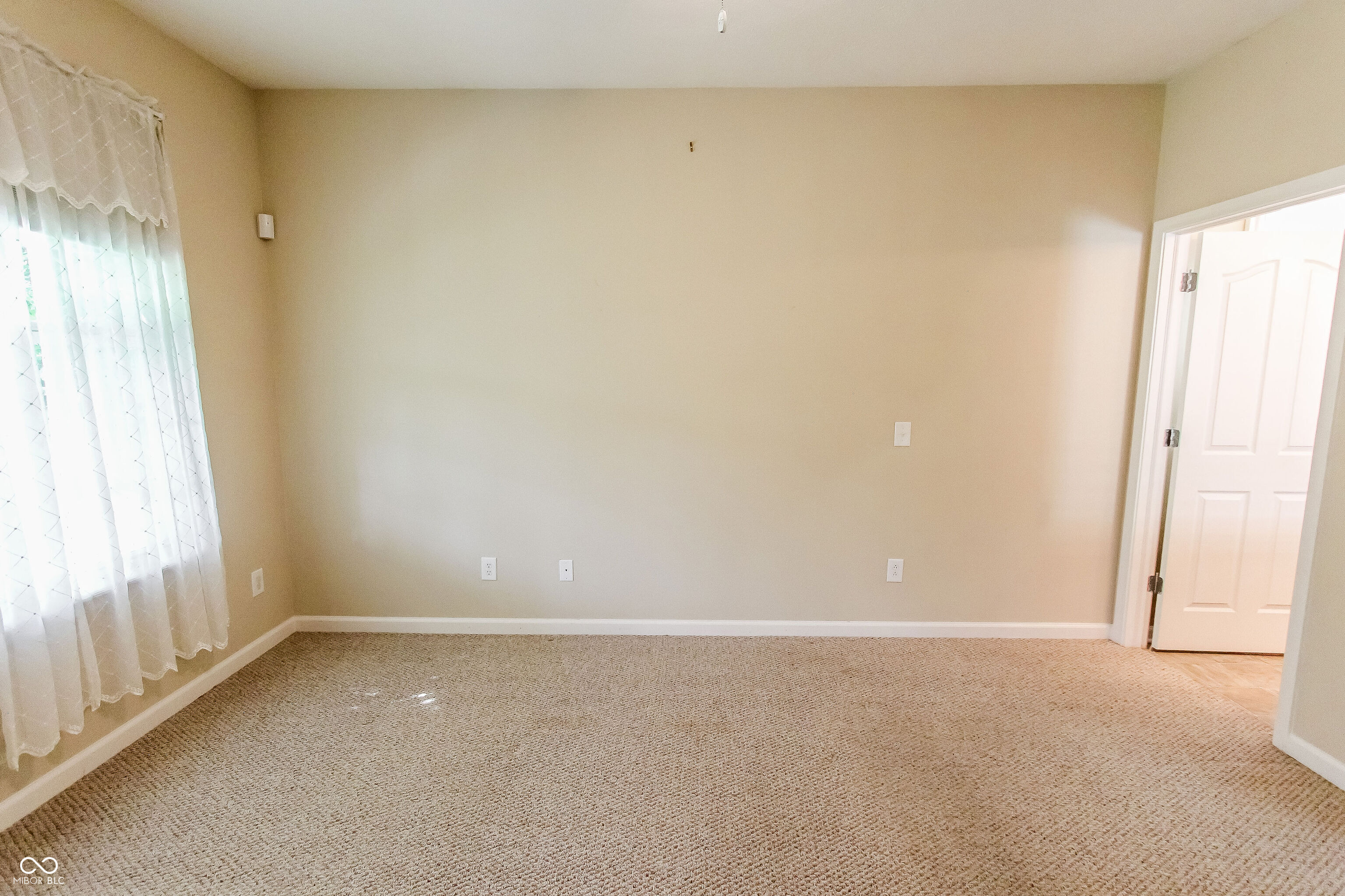 15935 Lambrusco Way Fishers, IN 46037 - Photo 36 of 52