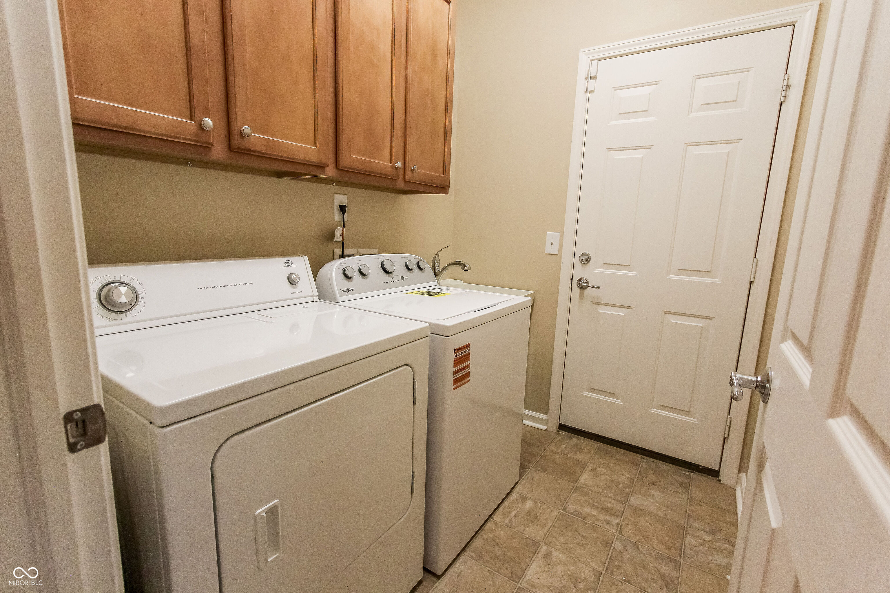 15935 Lambrusco Way Fishers, IN 46037 - Photo 39 of 52