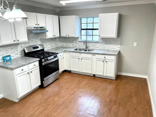 $1,350 | 1403 Ash Street, Baytown, TX 77520