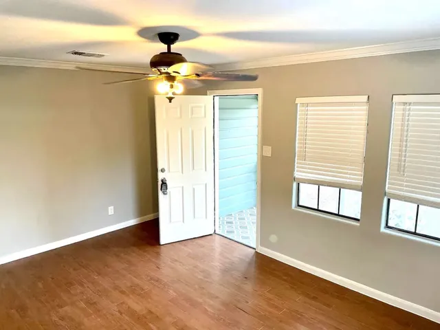 $1,350 | 1403 Ash Street, Baytown, TX 77520