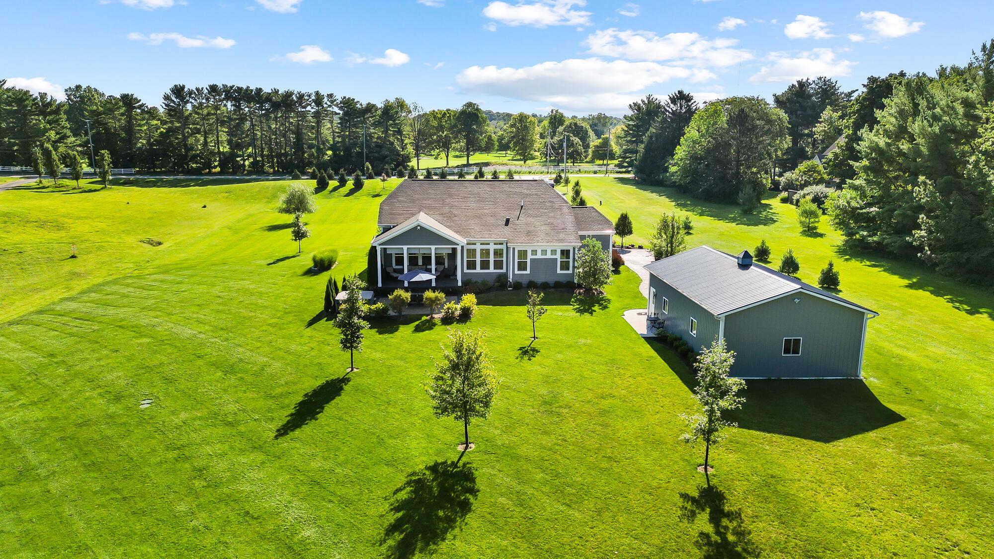 6680 Africa Road Galena, OH 43021 - Photo 4 of 57 020_6680 Africa Rd