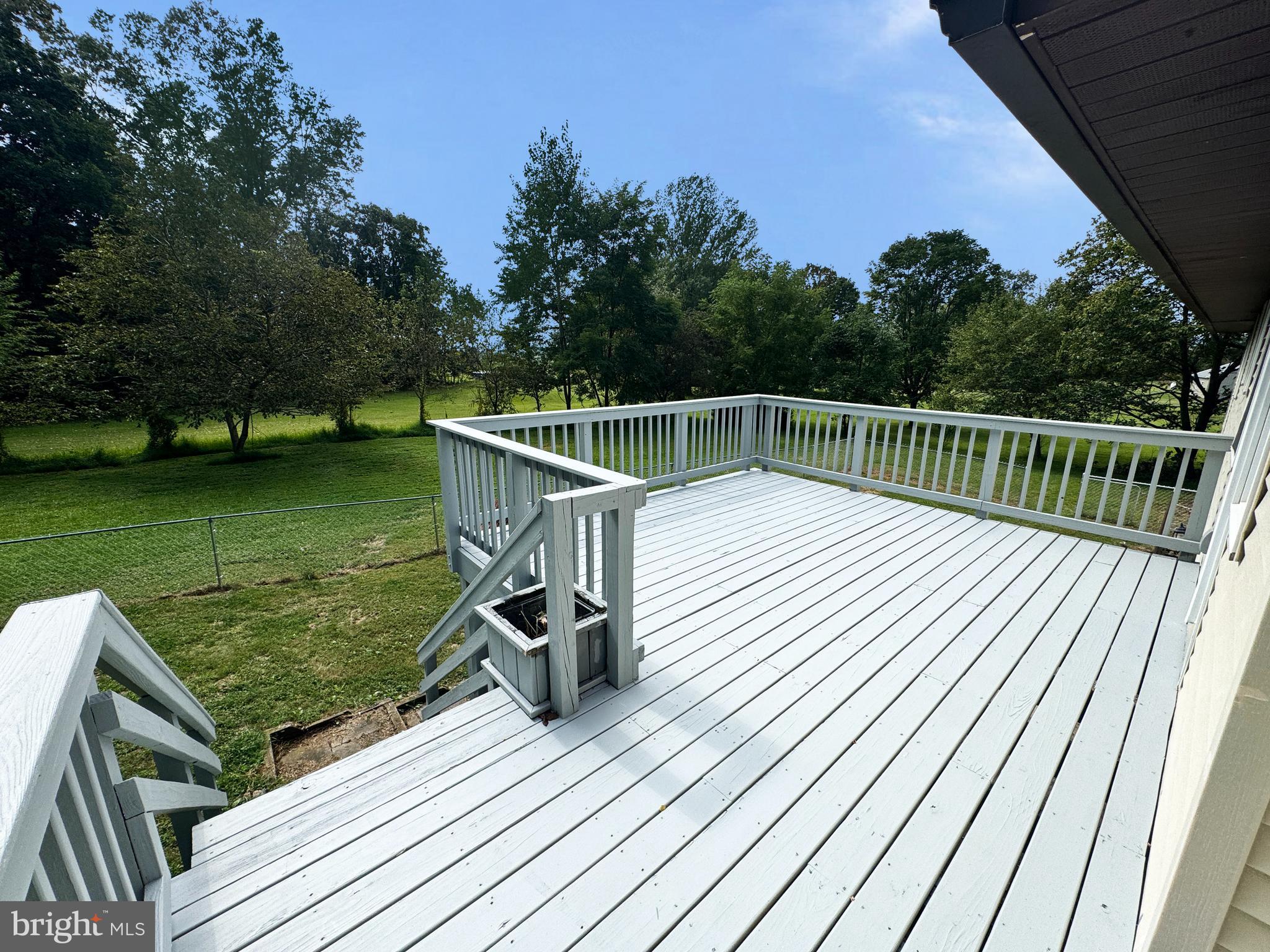154 Niantic Road Barto, PA 19504 - Photo 19 of 33 a view of deck with wooden floor and seating space