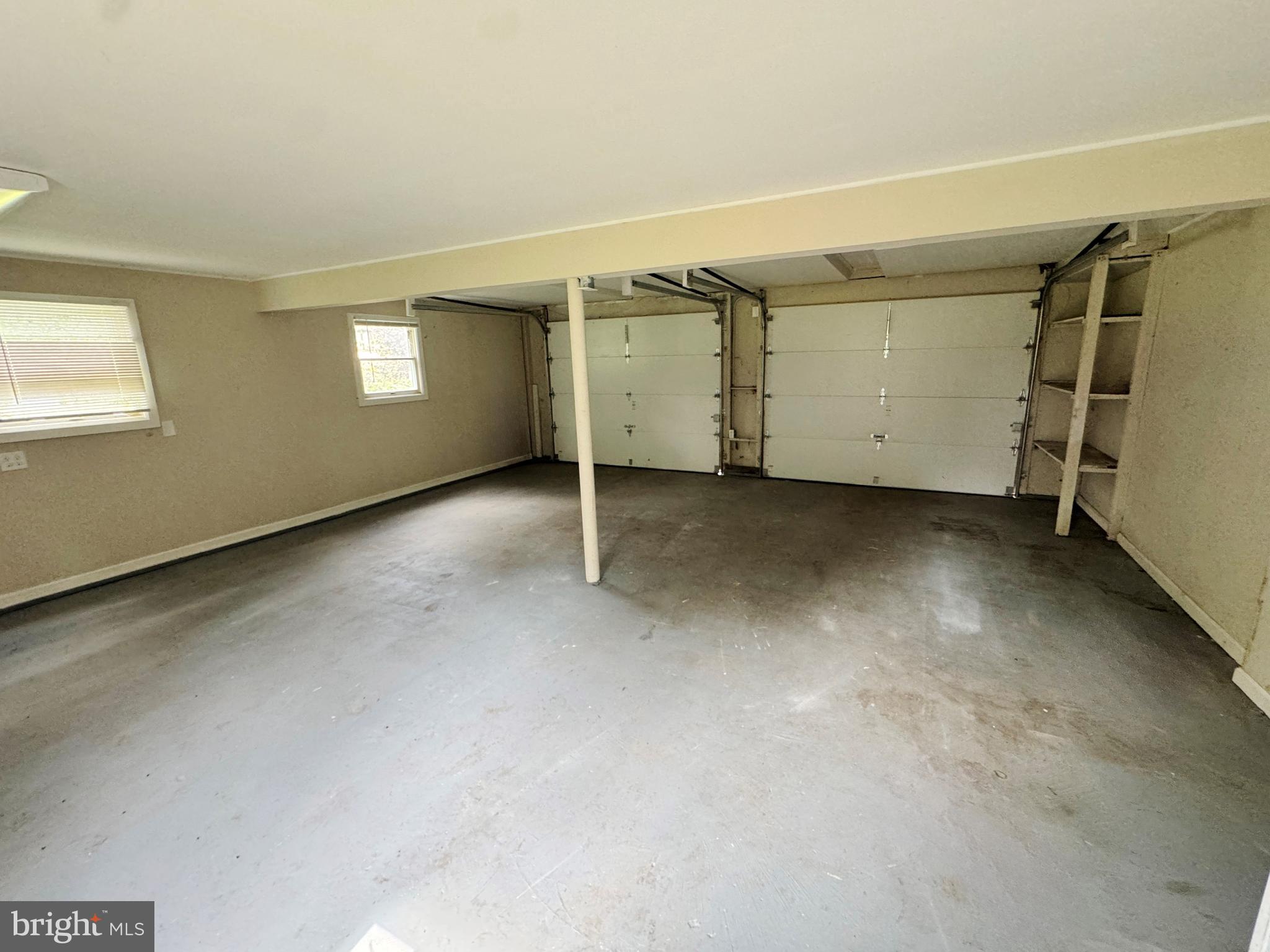 154 Niantic Road Barto, PA 19504 - Photo 32 of 33 a view of a garage