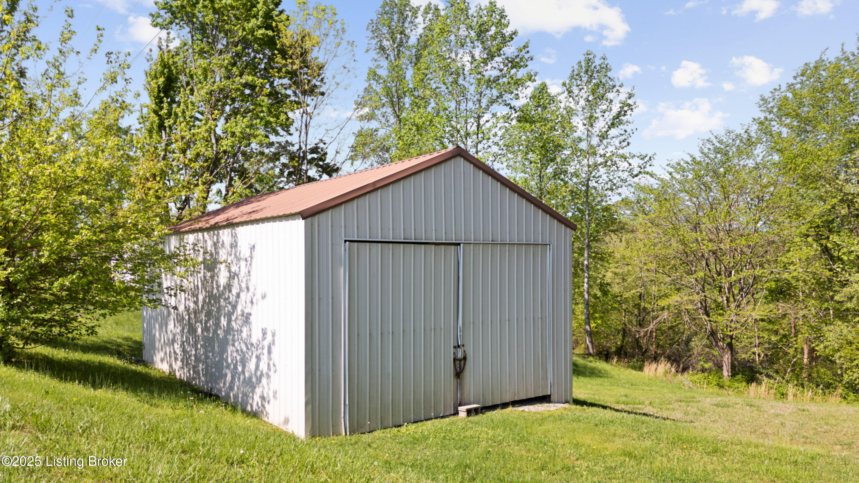 329 Irene Decker Road Clarkson, KY 42726 - Photo 27 of 35 036